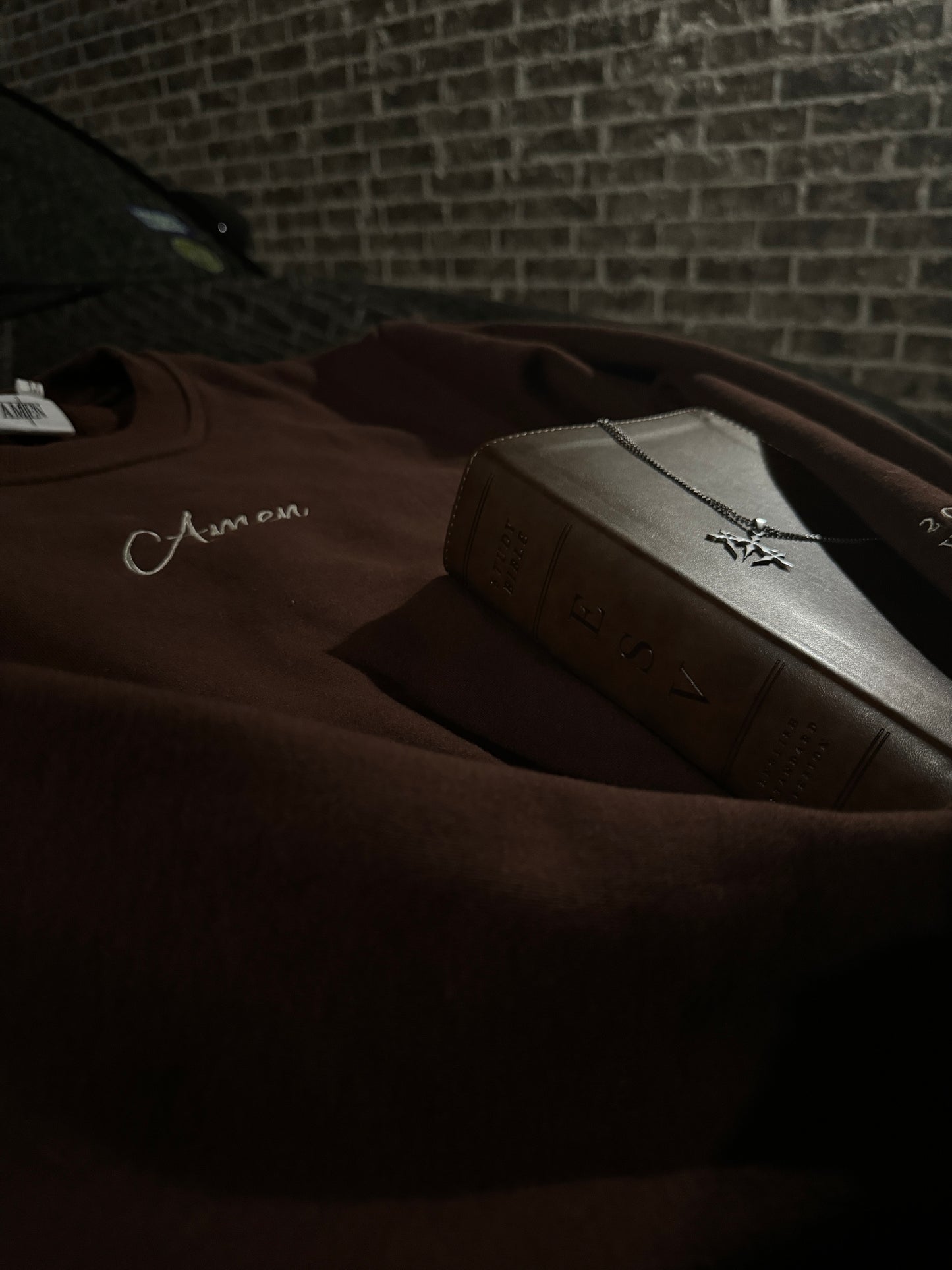 Amen crewneck (brown)